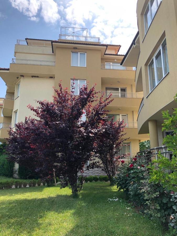 Tatiana Pines Appartement Obzor Buitenkant foto